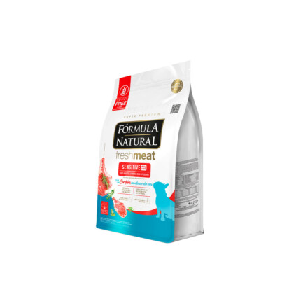 Ração Fórmula Natural Fresh Meat Sensitive para Cães Adultos de Mini e Pequeno Porte Sabor Cordeiro, Mandioca e Aloe e Vera | Petz